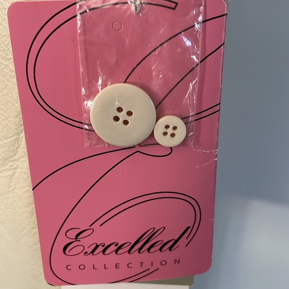 Women’s Excelled Collection Genuine Leather Jacket - Cream - Picture 2 of 12